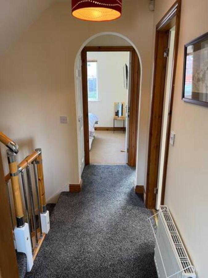 Holbeck Garden Villa Barrow-in-Furness Exterior foto